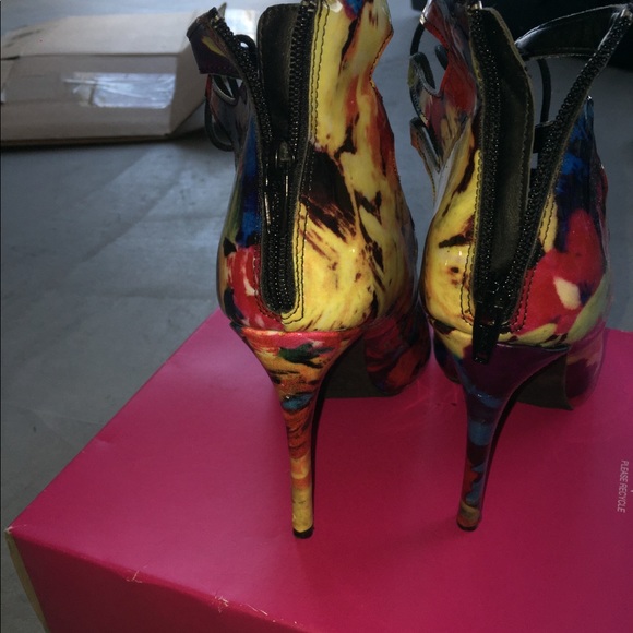 Colorful heels - Picture 4 of 4
